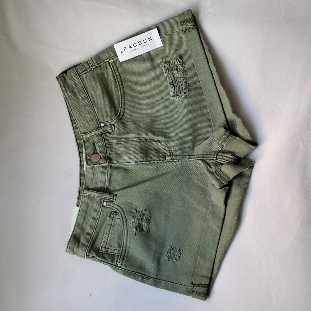 Bullhead Denim Co High Rise Short NWT
